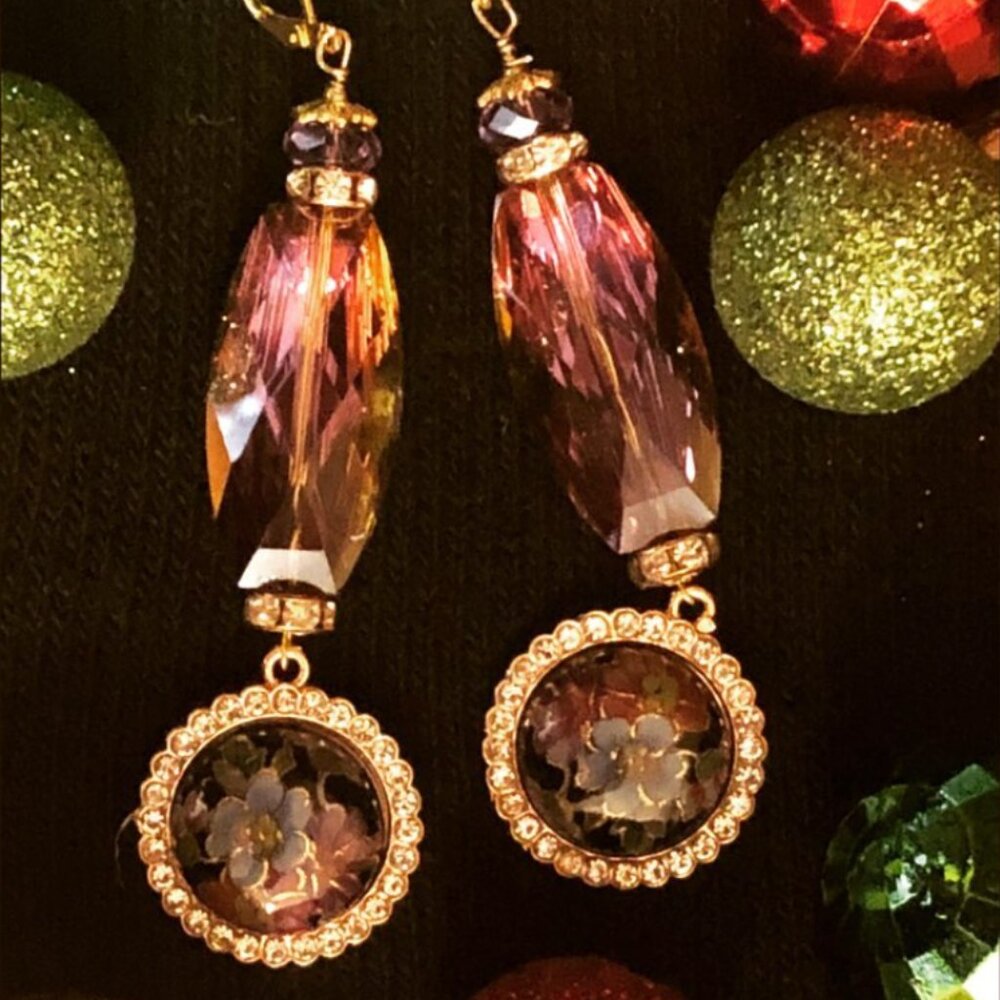 GLAMMY CHIC crystal drop earrings